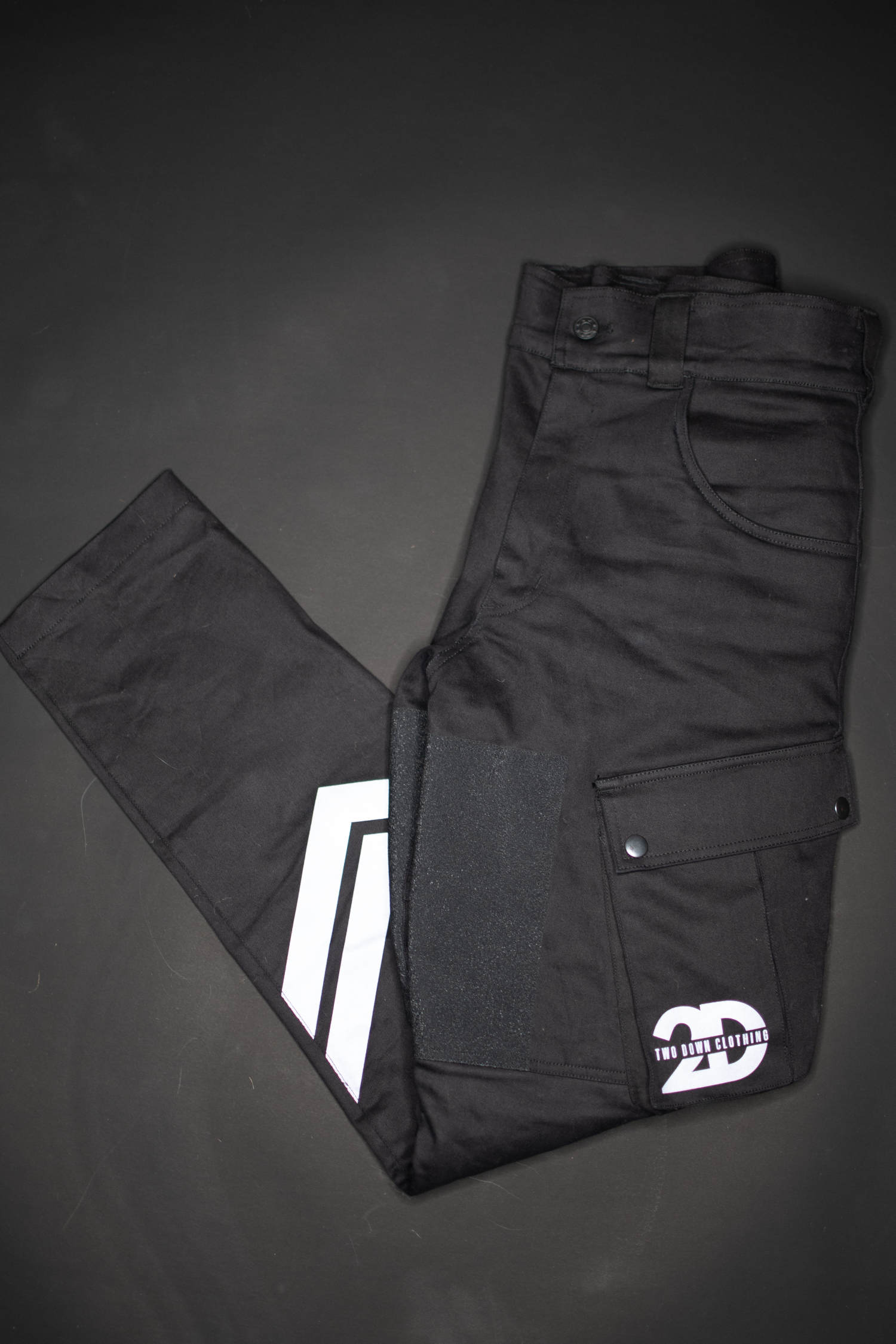 Founder Cargo Pants detail